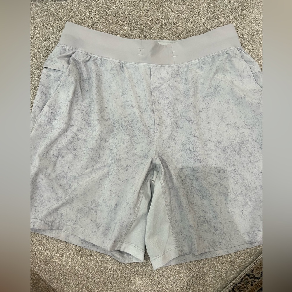 Men’s Lulu Lemon THE short